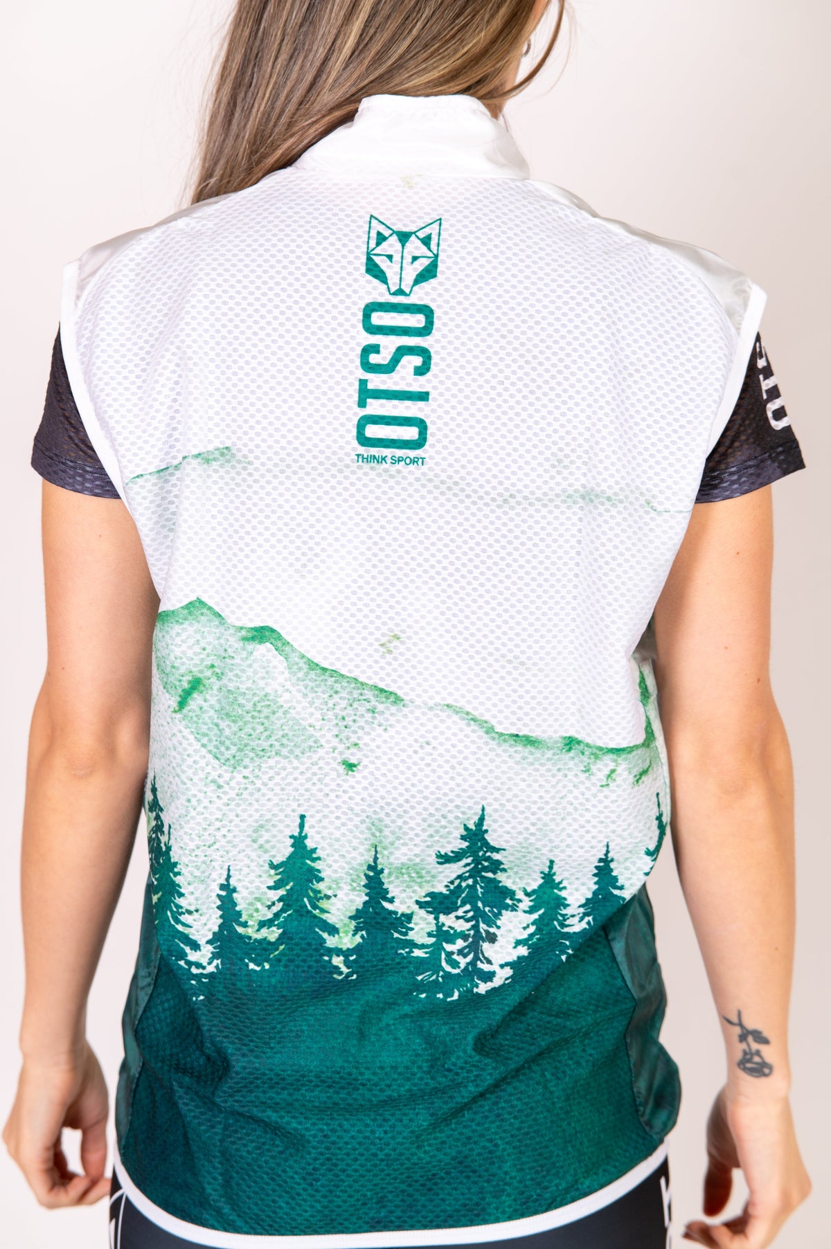 OTSO Unisex Laufweste - Green Forest – Produktansicht 16