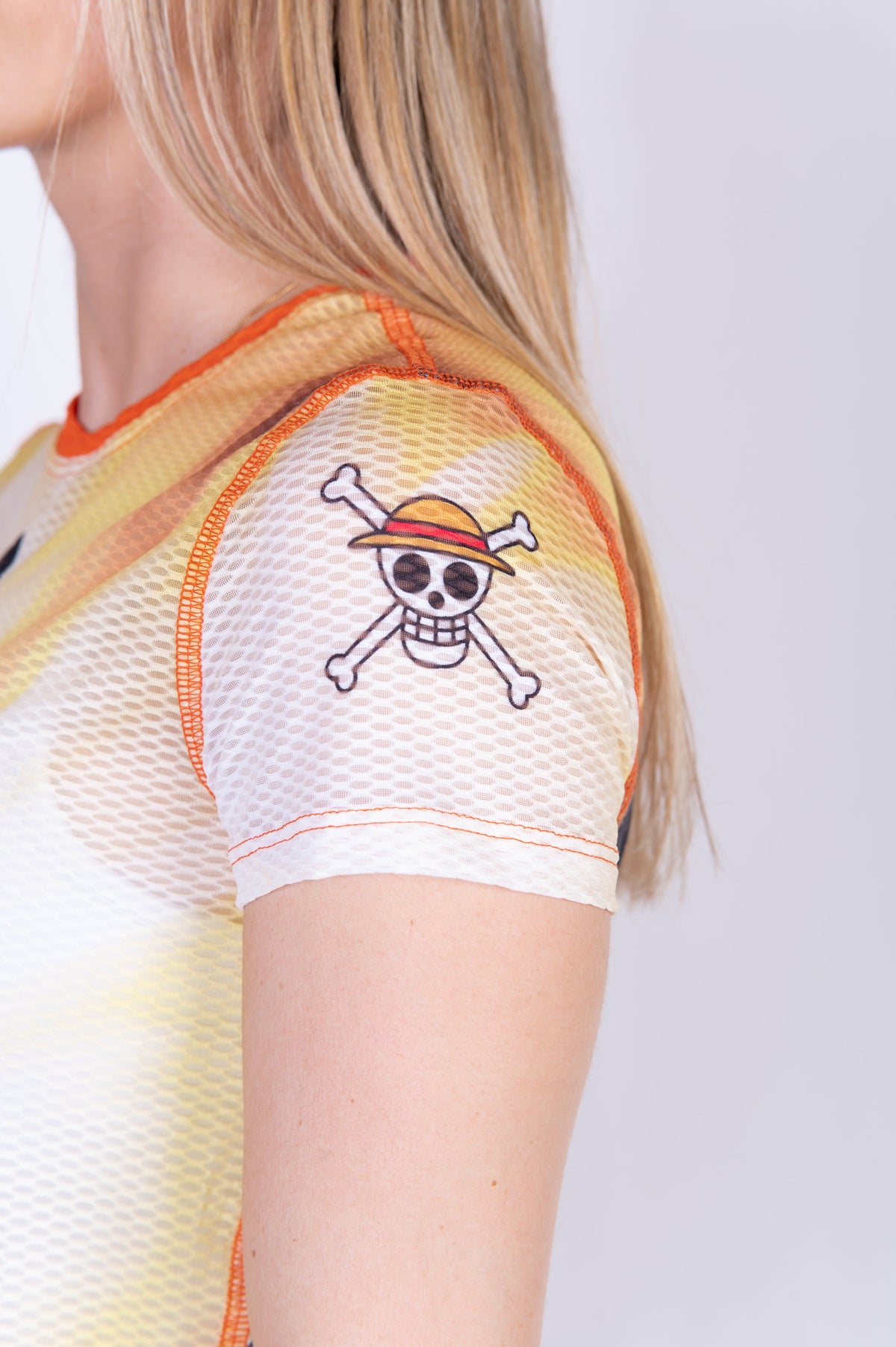 OTSO Damen Kurzarm-Funktionsshirt - One piece fishman straw hat crew yellow – Produktansicht 12