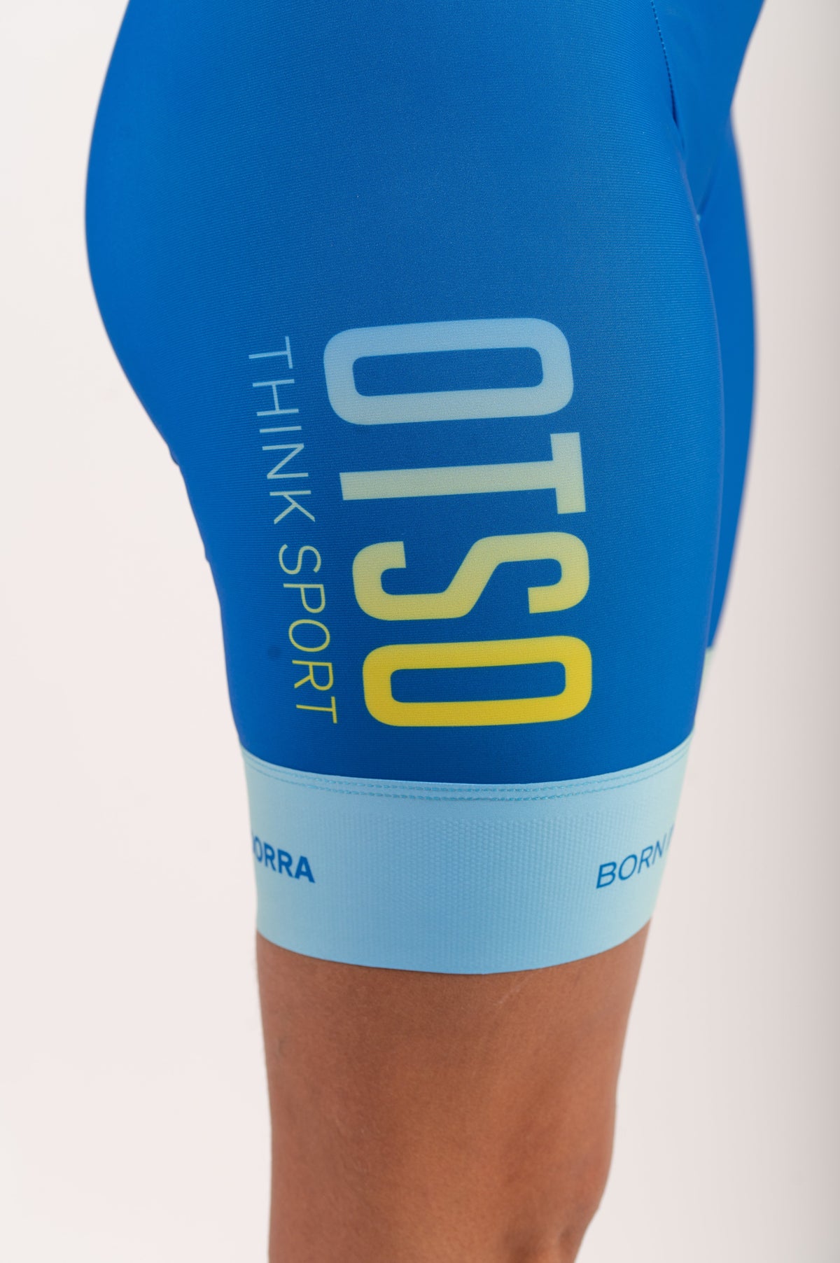 OTSO Damen Triathlonanzug - Swim Bike Run Flower – Produktansicht 13