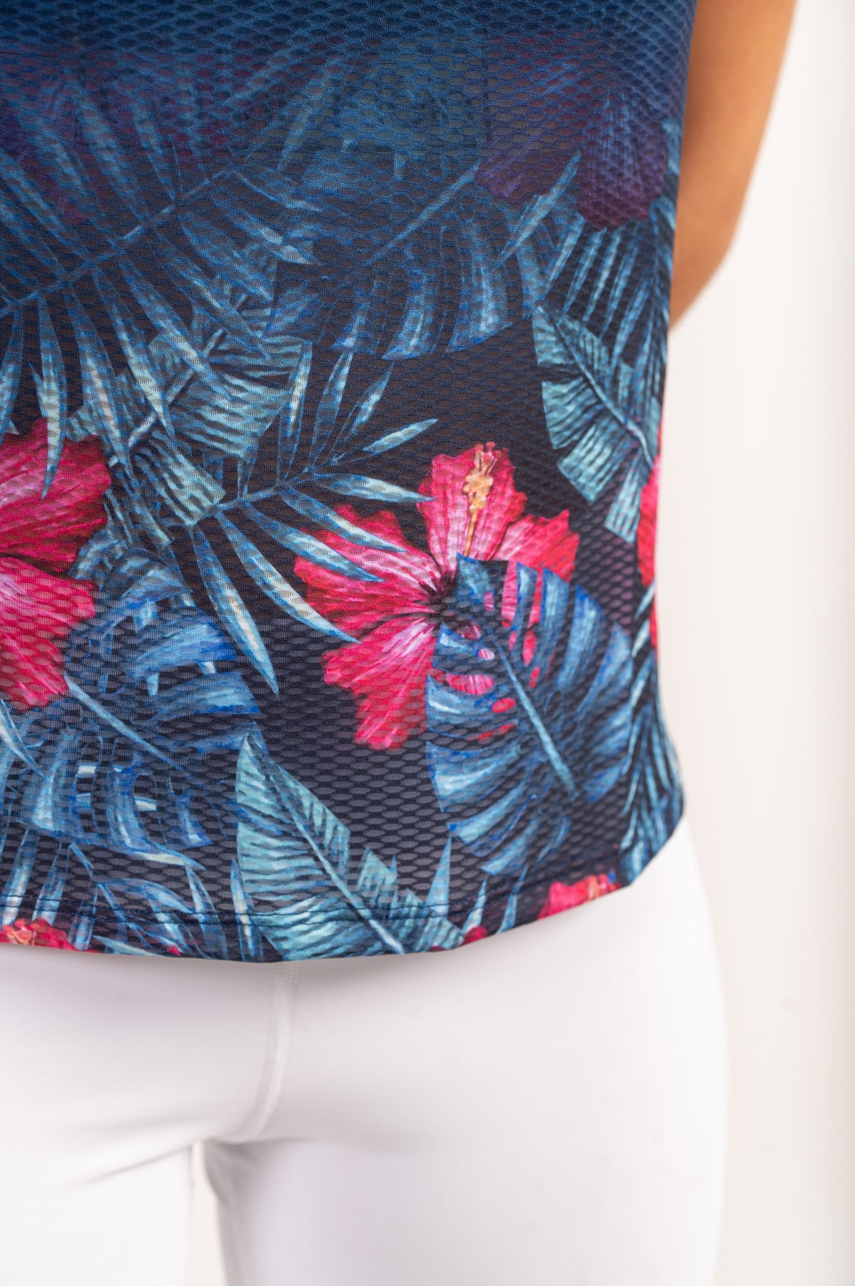 OTSO Damen Kurzarm-Funktionsshirt - Tropical Dark – Produktansicht 12