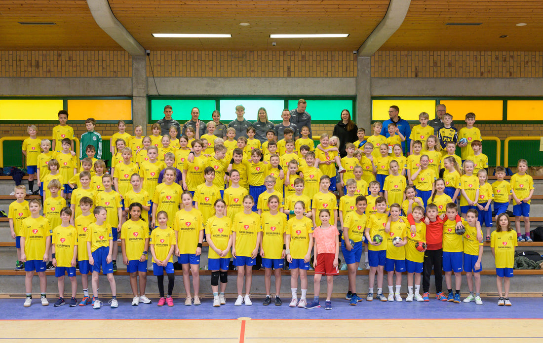 Fotos vom Osterferien Handballcamp in Bissendorf zum download!