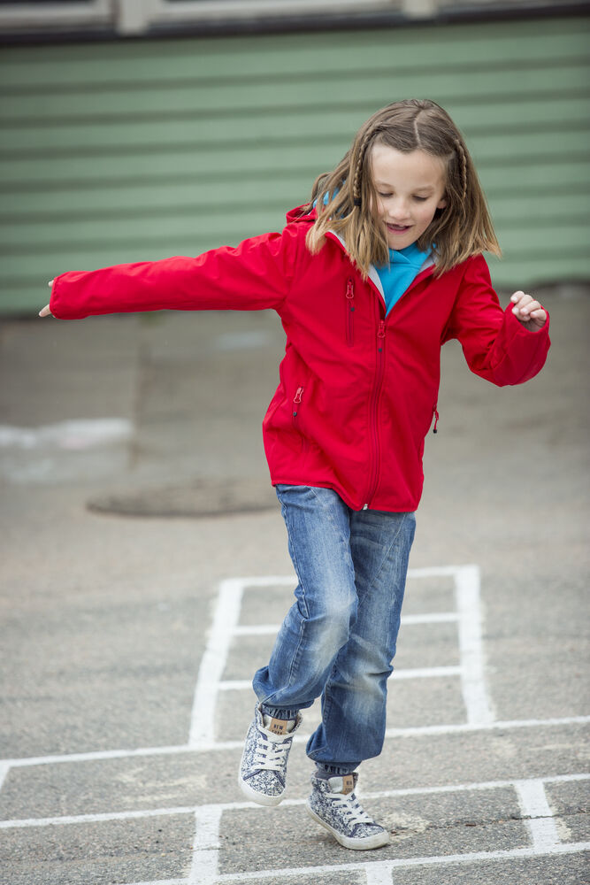 Basic Softshell Jacket Junior von Clique – Red