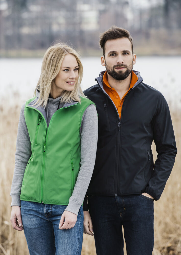 Basic Softshell Jacket von Clique – White
