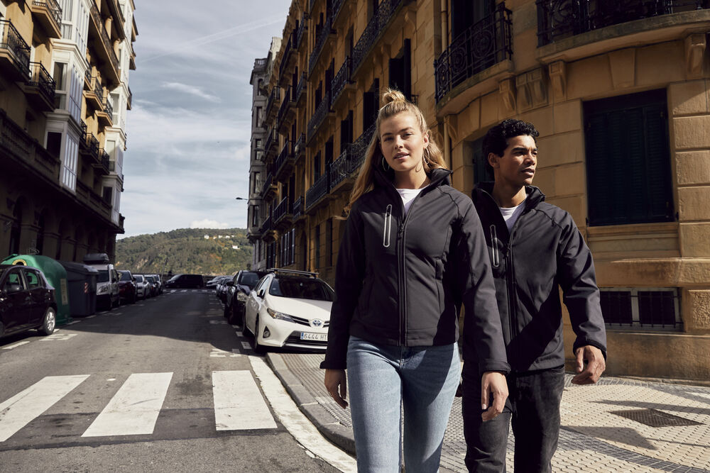 Milford Jacket Women von Clique – White
