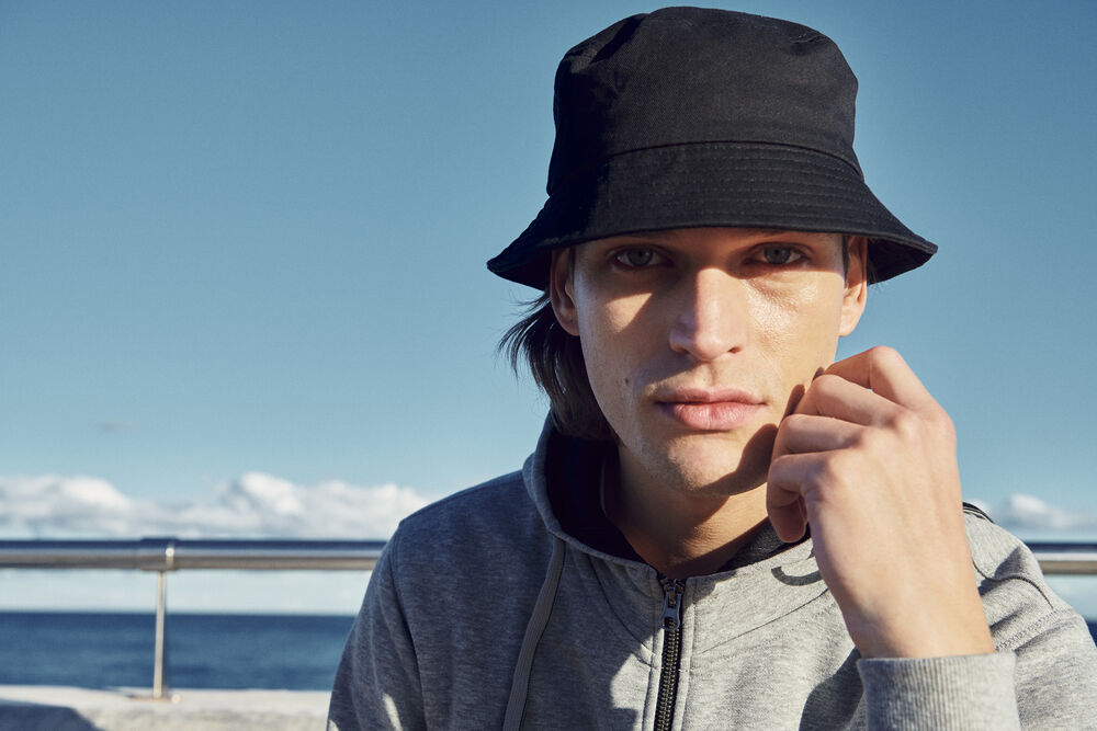 Bucket Hat von Clique – White
