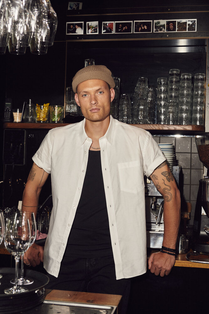 Cambridge von Clique – White