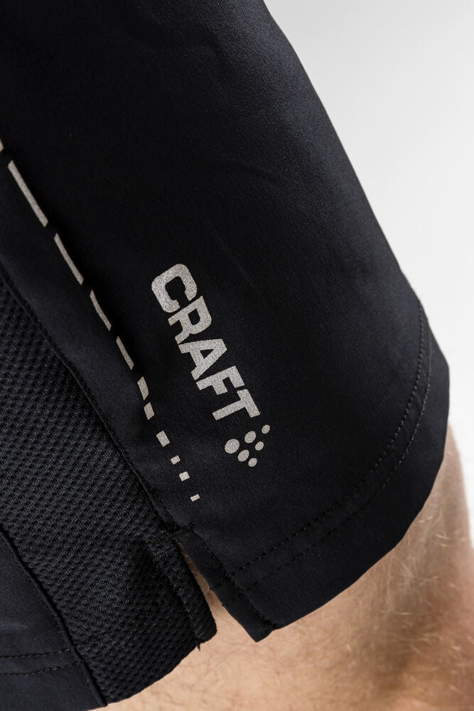 Essential 7" shorts M von Craft – Black