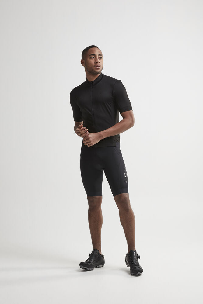 Core Essence Shorts M von Craft – Black
