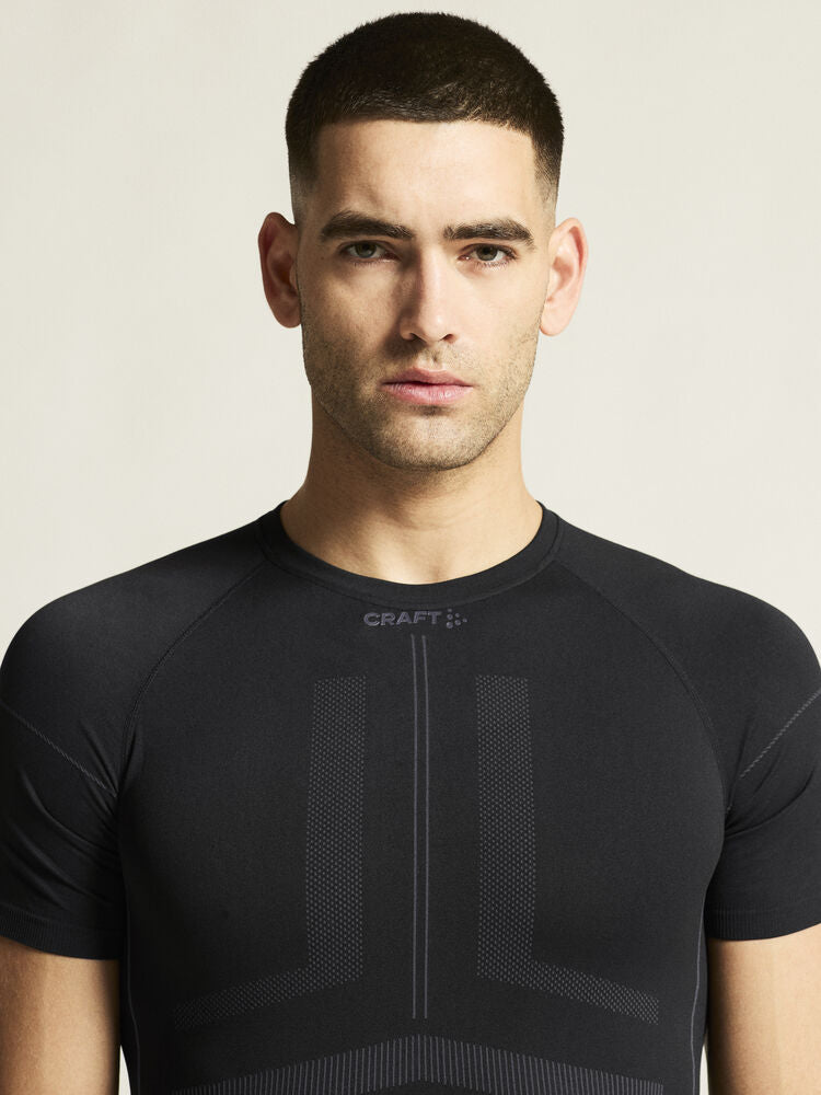 Active Intensity SS M von Craft – Black/Asphalt