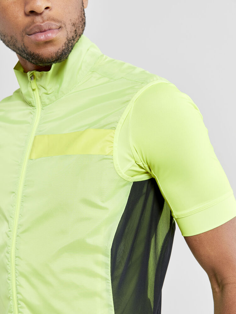 Adv Essence Light Wind Vest M von Craft – Flumino