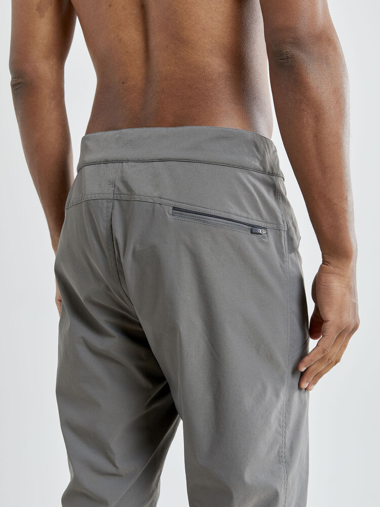 Summit XT shorts with pad M von Craft – Cinder