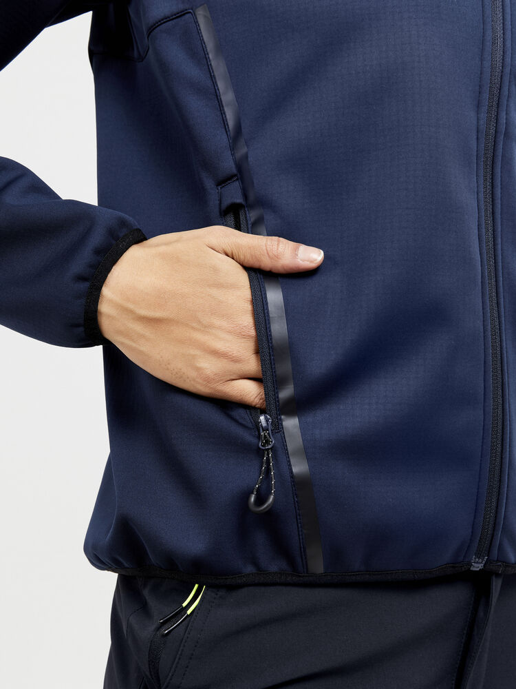 Adv Explore Soft Shell Jacket W von Craft – Blaze