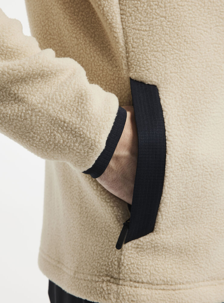 Adv Explore Pile Fleece Jacket M von Craft – Ecru/Black
