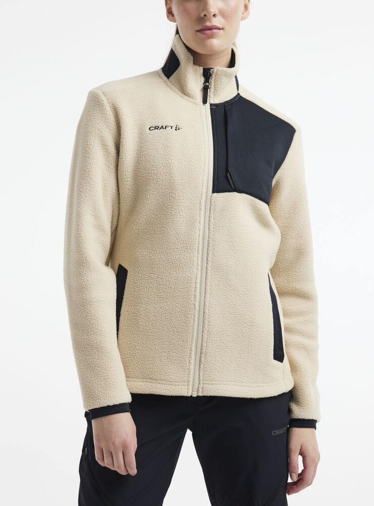 Adv Explore Pile Fleece Jacket W von Craft – Ecru/Black