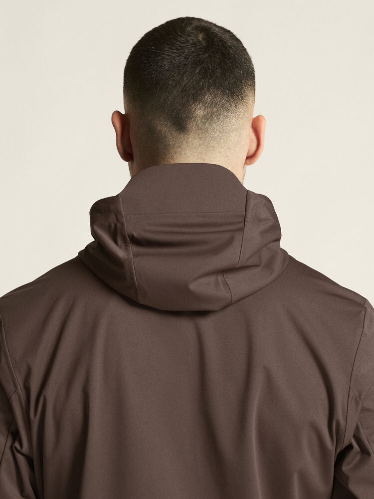 Adv Essence Hydro Jacket M von Craft – Prune