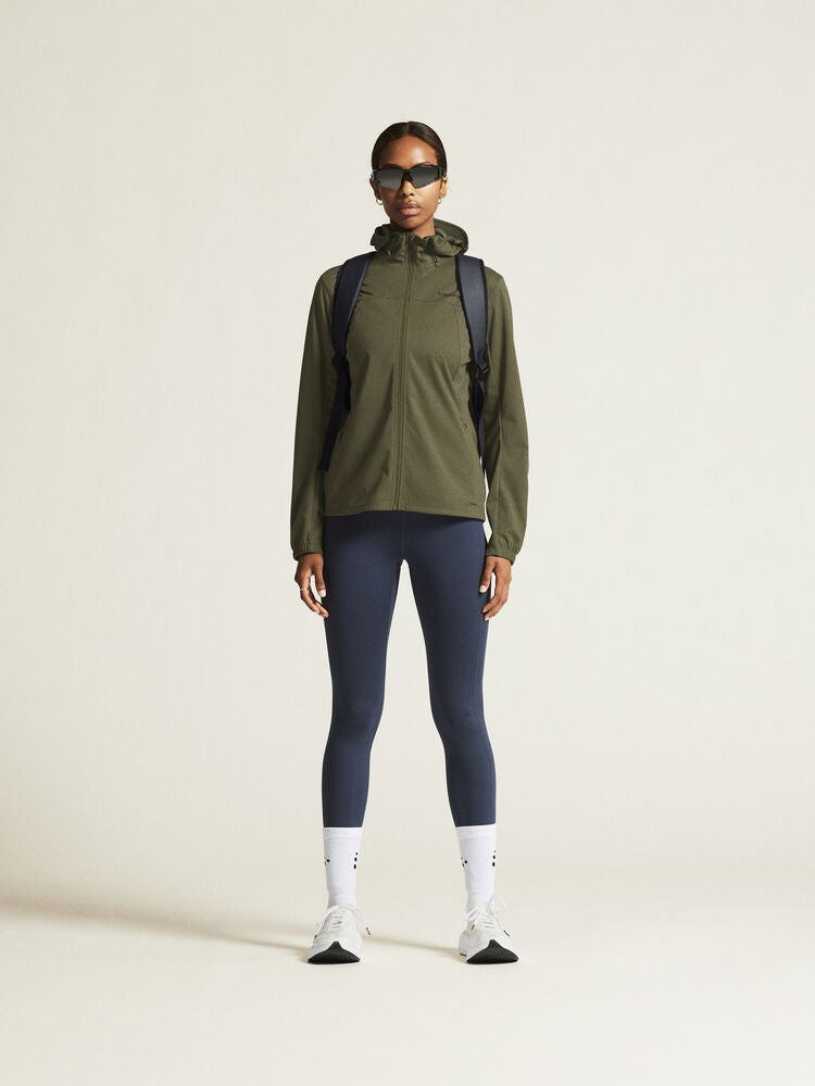 Adv Essence Hydro Jacket W von Craft – Leaf