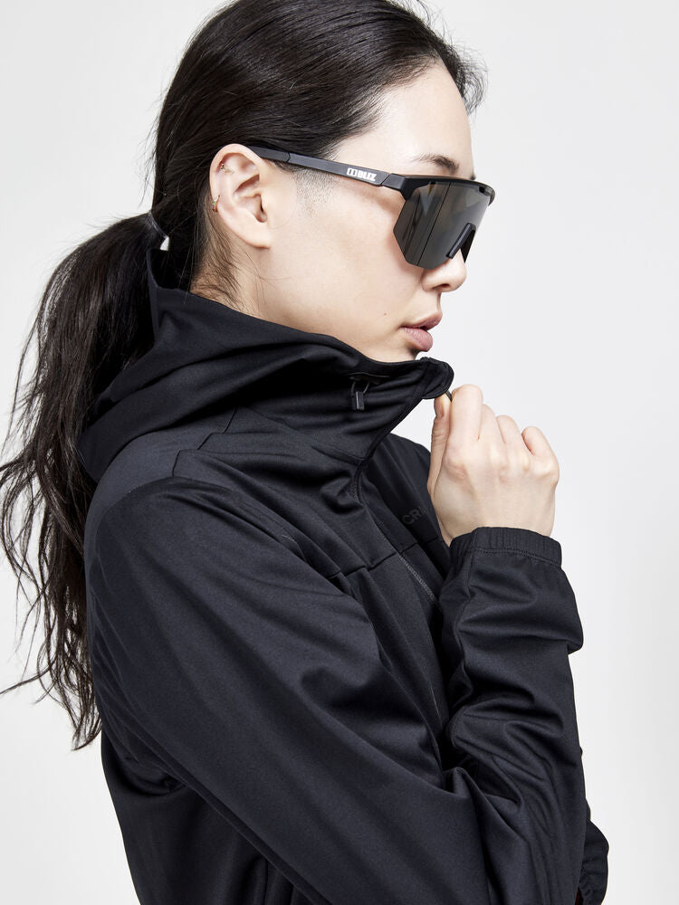 Adv Essence Hydro Jacket W von Craft – Leaf