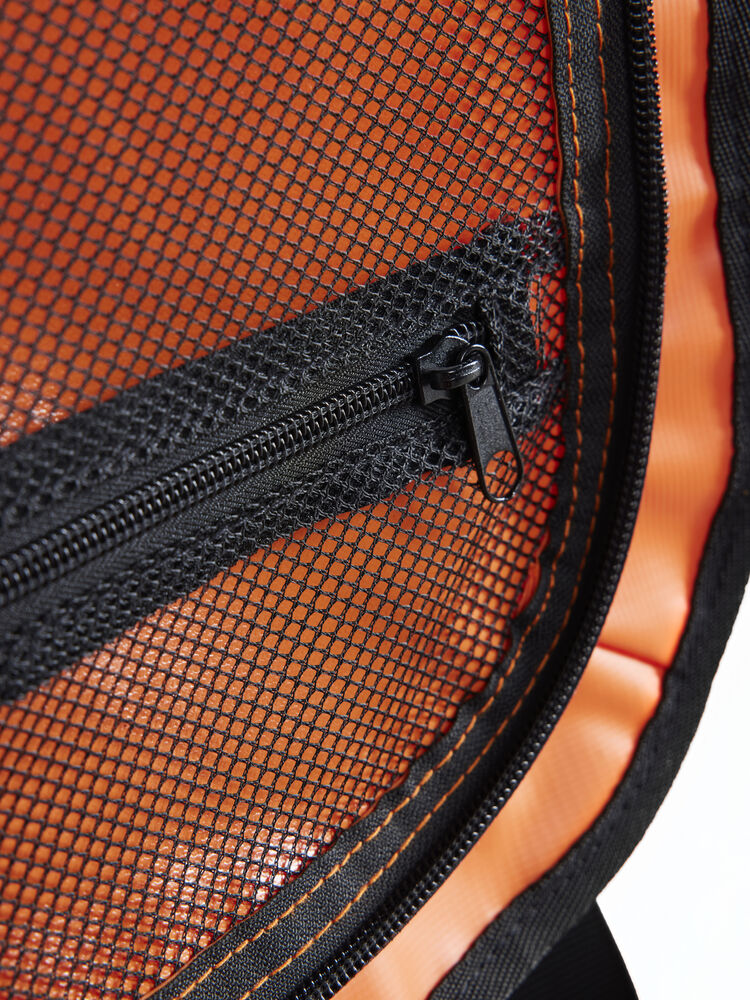 Adv Entity Duffel 70 L