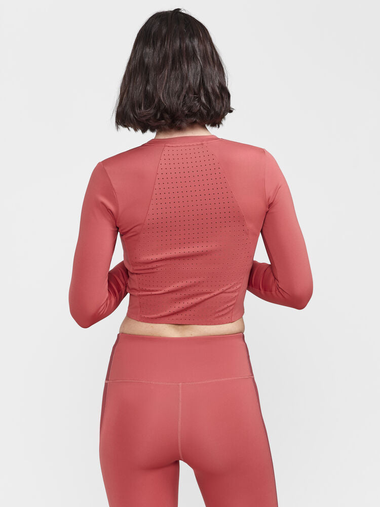 ADV Tone Cropped Top W von Craft – Astro
