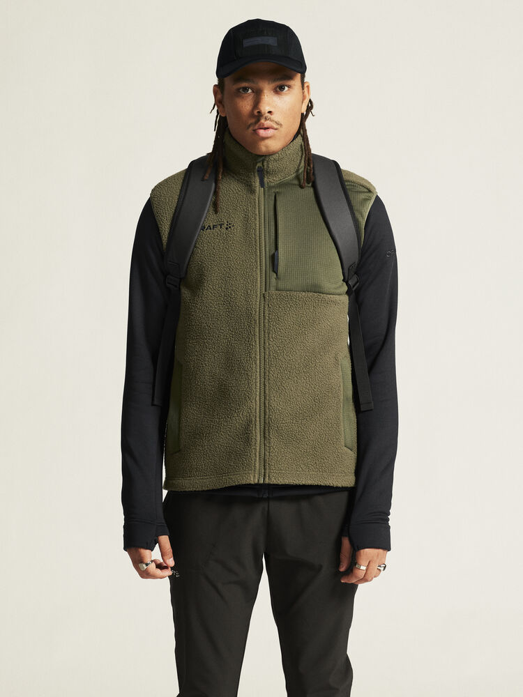 Adv Explore Pile Fleece Vest M von Craft – Ecru/Black