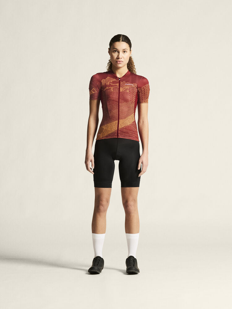 Adv Endur Graphic Jersey W von Craft – Blaze/Free