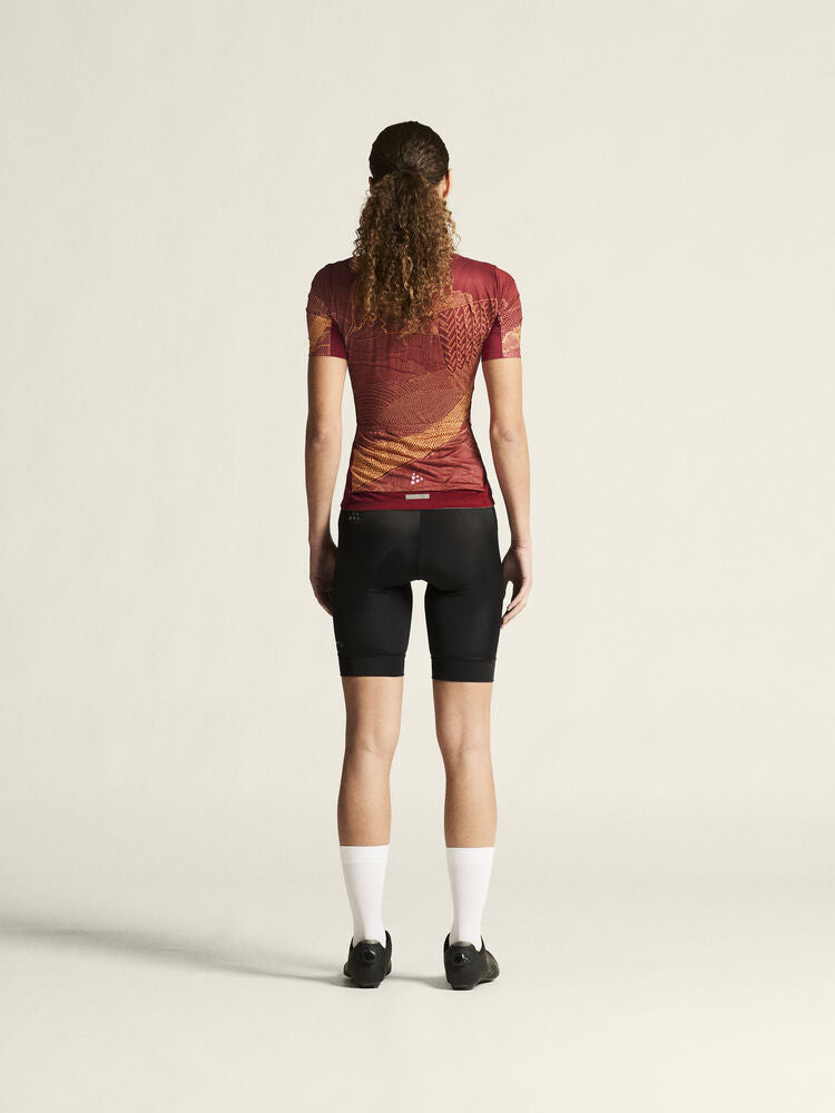 Adv Endur Graphic Jersey W von Craft – Blaze/Free