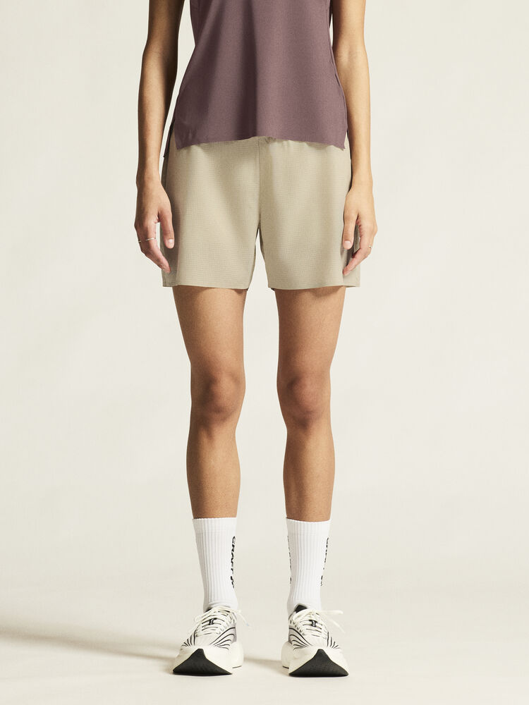 Pro Trail Shorts W von Craft – Plaster