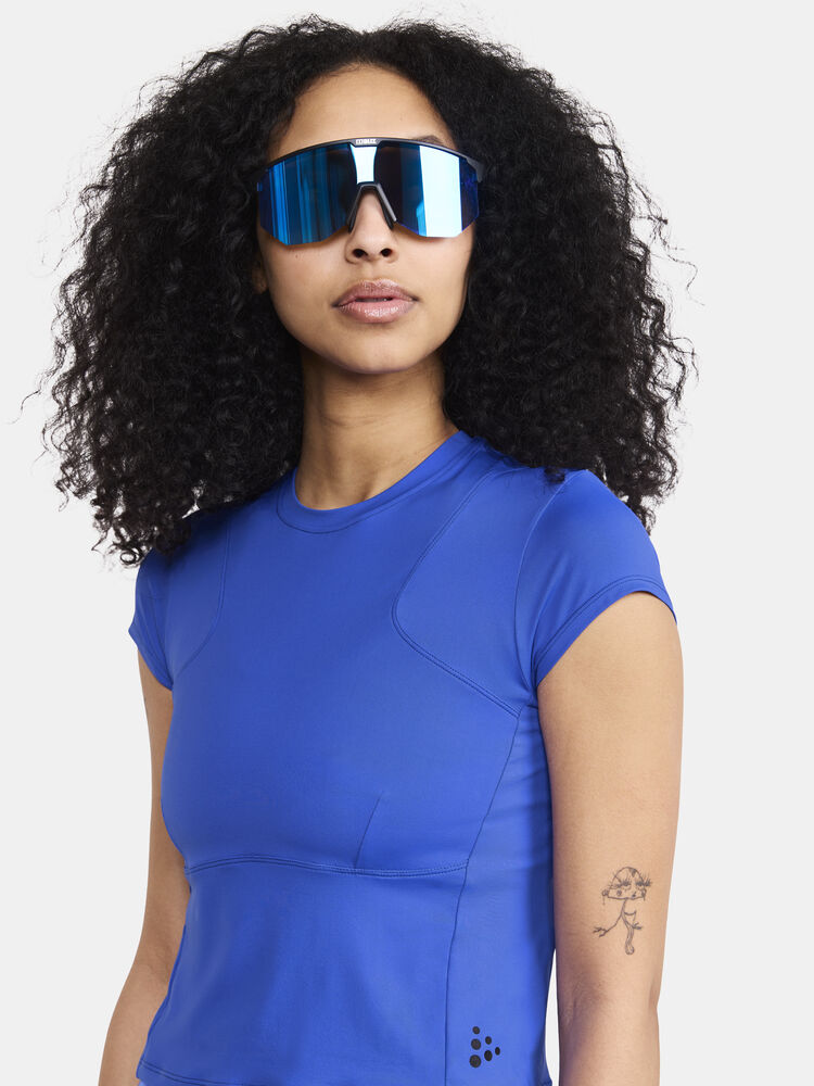 ADV Tone Cropped Tee W von Craft – Jump