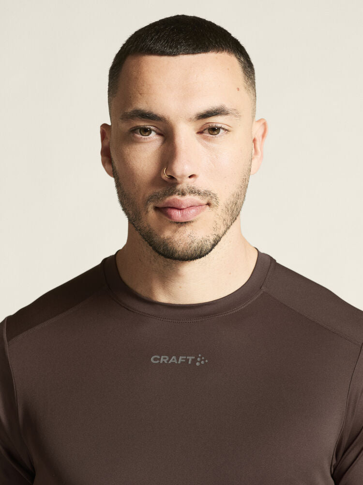 Adv Essence Ss Tee 2 M von Craft – Prune