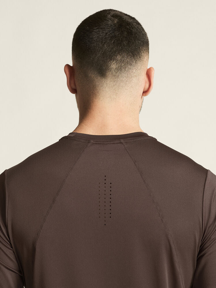 Adv Essence Ss Tee 2 M von Craft – Prune