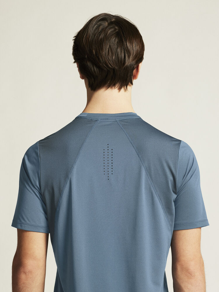 Adv Essence Ss Tee 2 M von Craft – Prune