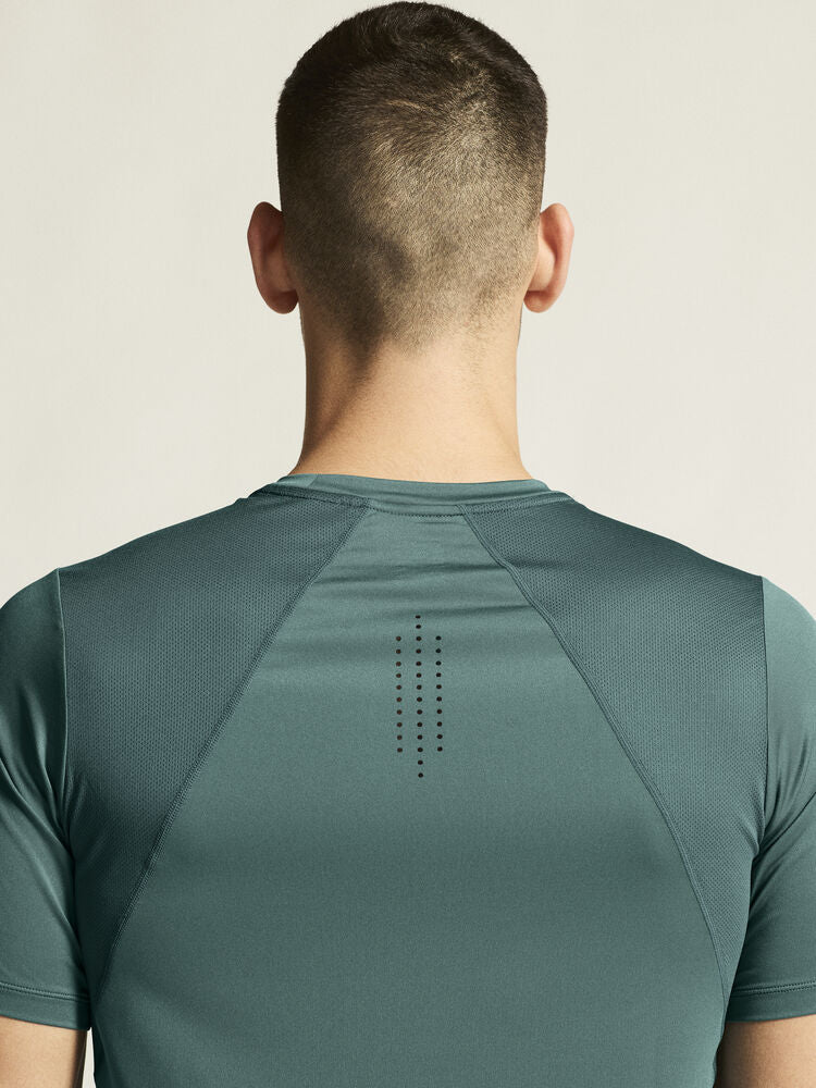 Adv Essence Ss Tee 2 M von Craft – Prune