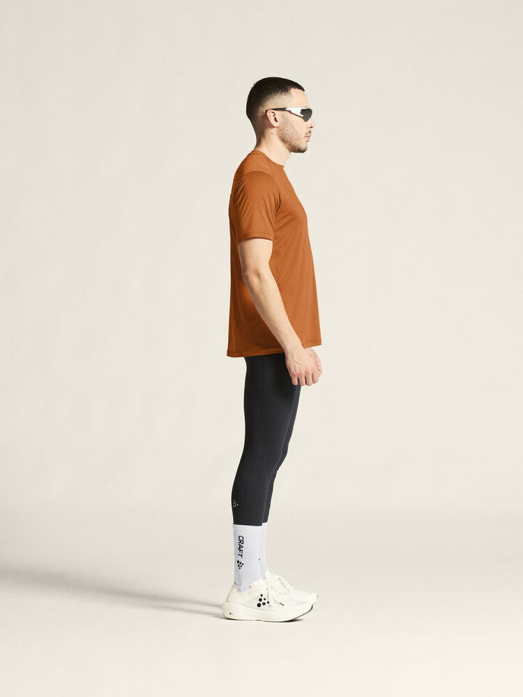 Adv Essence Ss Tee 2 M von Craft – Prune
