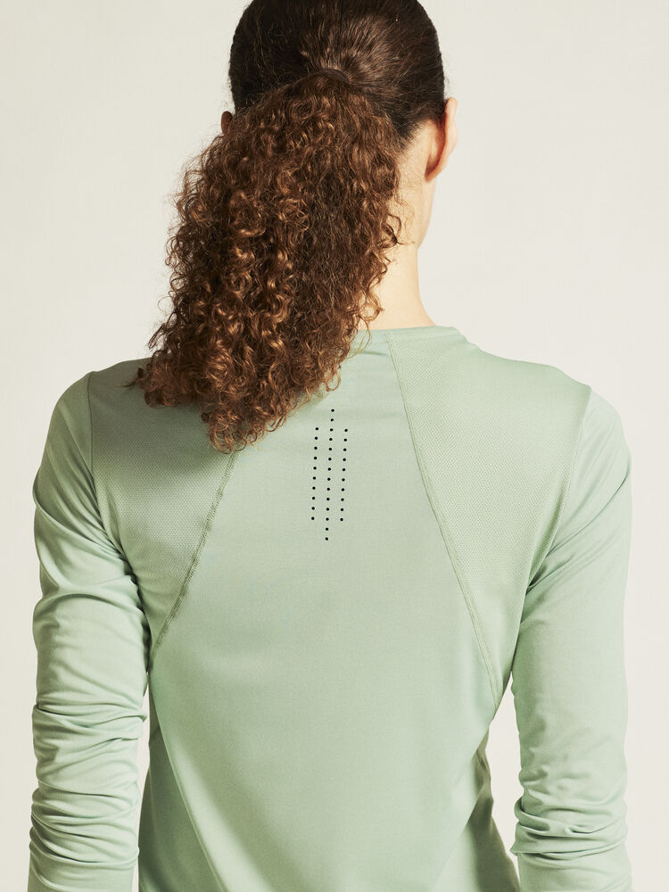 Adv Essence Ls Tee 2 W von Craft – Light Syrup