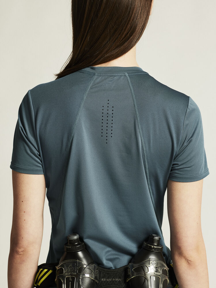 Adv Essence Ss Tee 2 W von Craft – Light Syrup