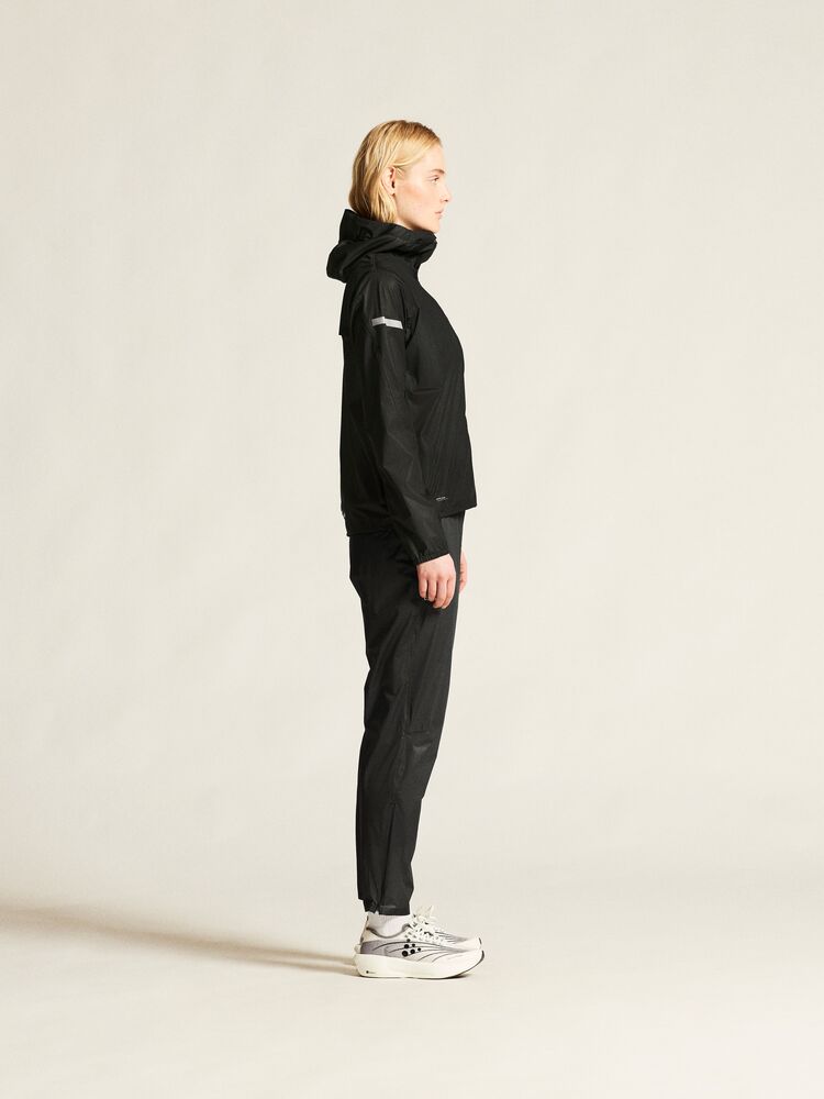 Pro Hydro Lightweight Jacket W von Craft – Black