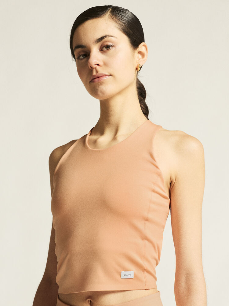 Collective Cropped Singlet W von Craft – Dk Plum