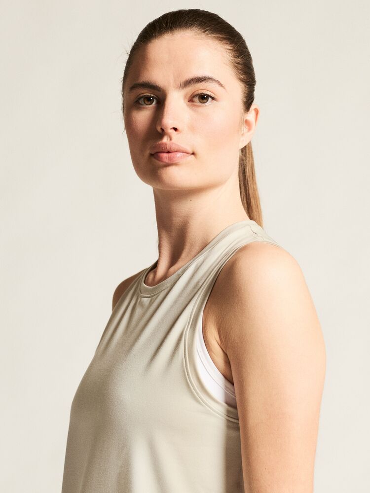 Collective Singlet W von Craft – Plaster