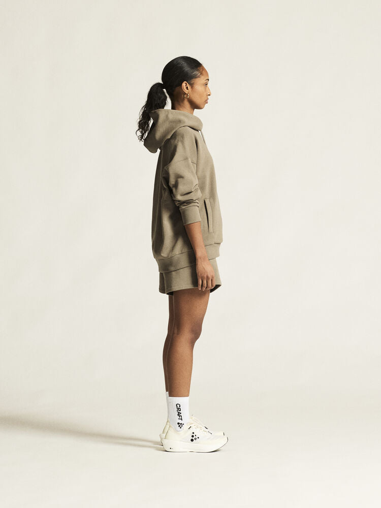 Frequent Sweatshorts W von Craft – Taupe