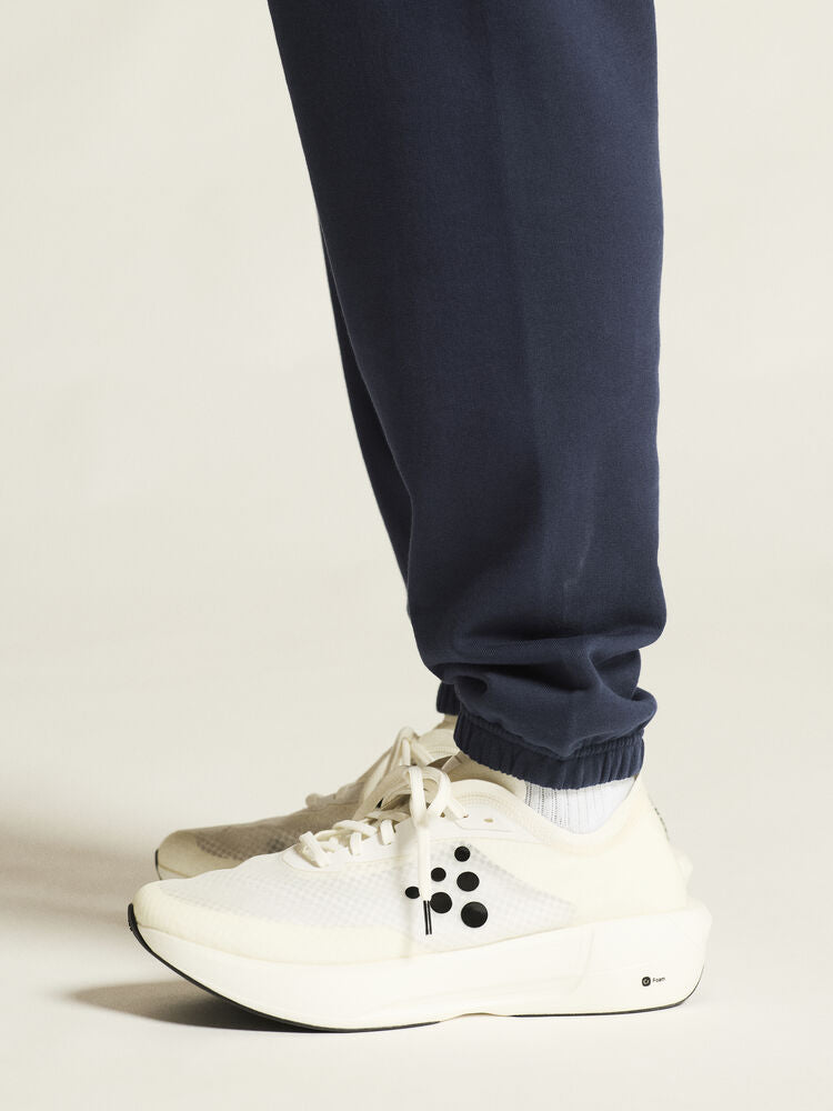 Frequent Sweatpants M von Craft – Taupe