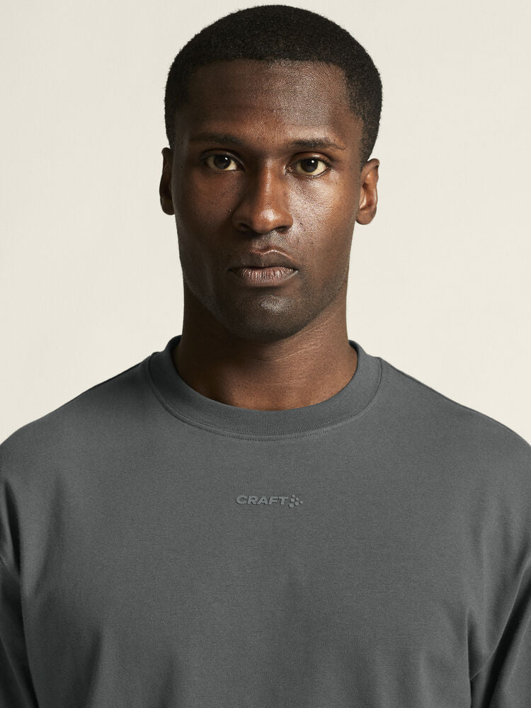 Frequent Heavy Ls Tee M - langes Reiseshirt