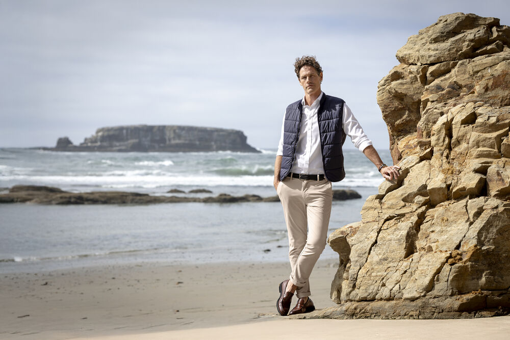 Edgemont Chinos Men von Cutter & Buck – Beige