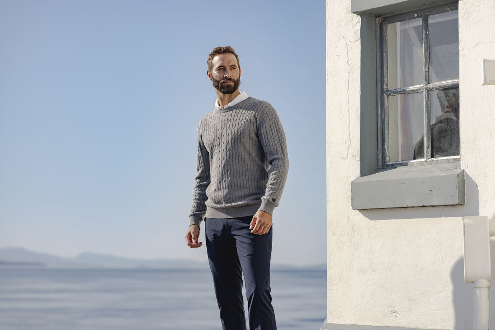 Blakely Knitted Sweater Men's von Cutter & Buck – Royal Blue