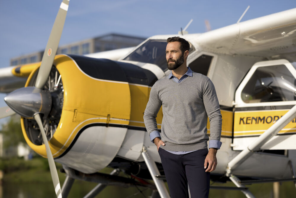 Oakville V-neck Men von Cutter & Buck – Navy Melange