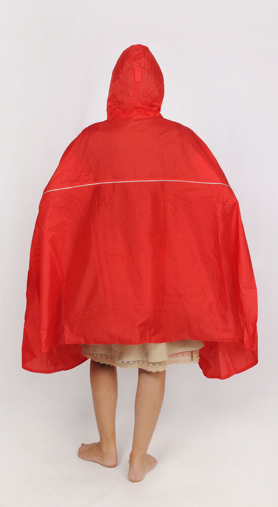 Poncho von Clique – Red