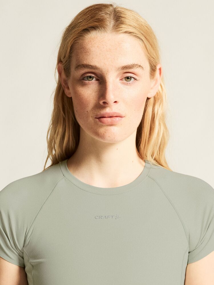 Hypervent Cropped Tee W von Craft – Pigeon