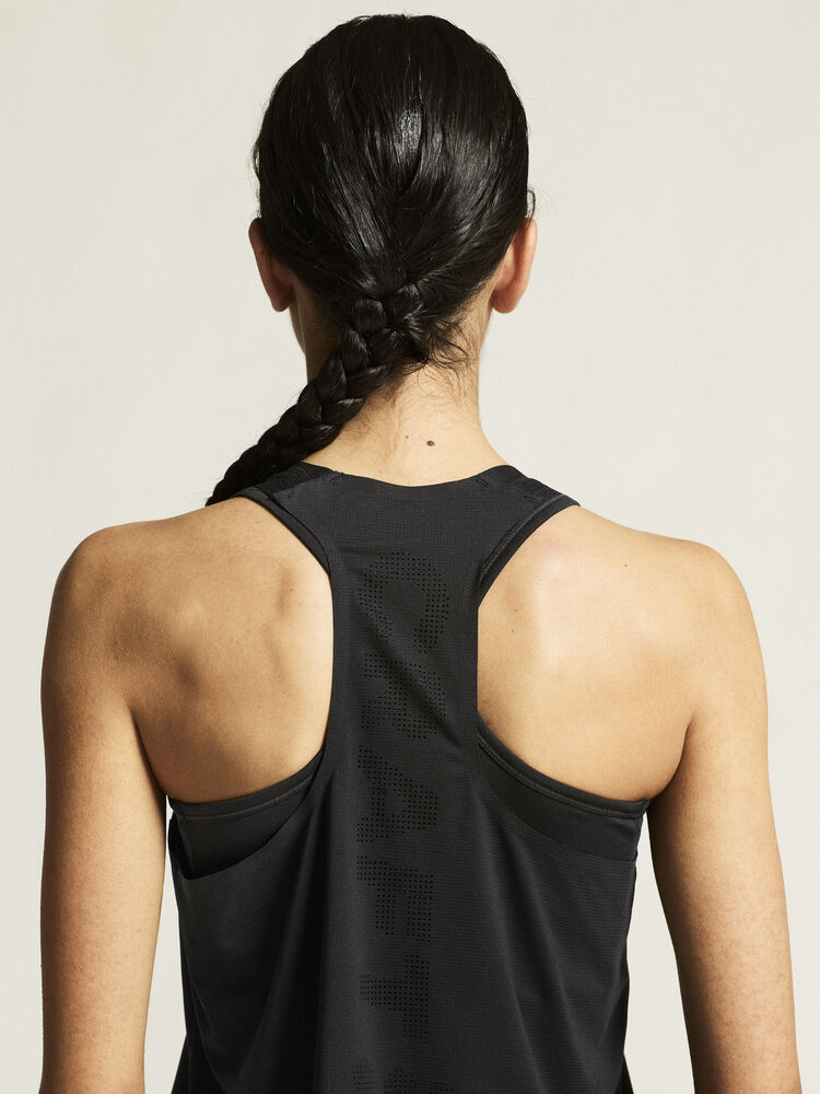 Race Day Singlet 2 W von Craft – Magenta