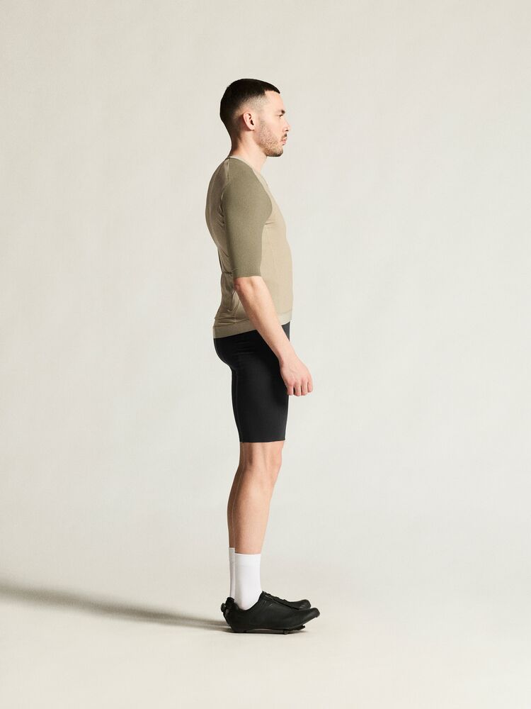 Endur Training Jersey M von Craft – Plaster/Green