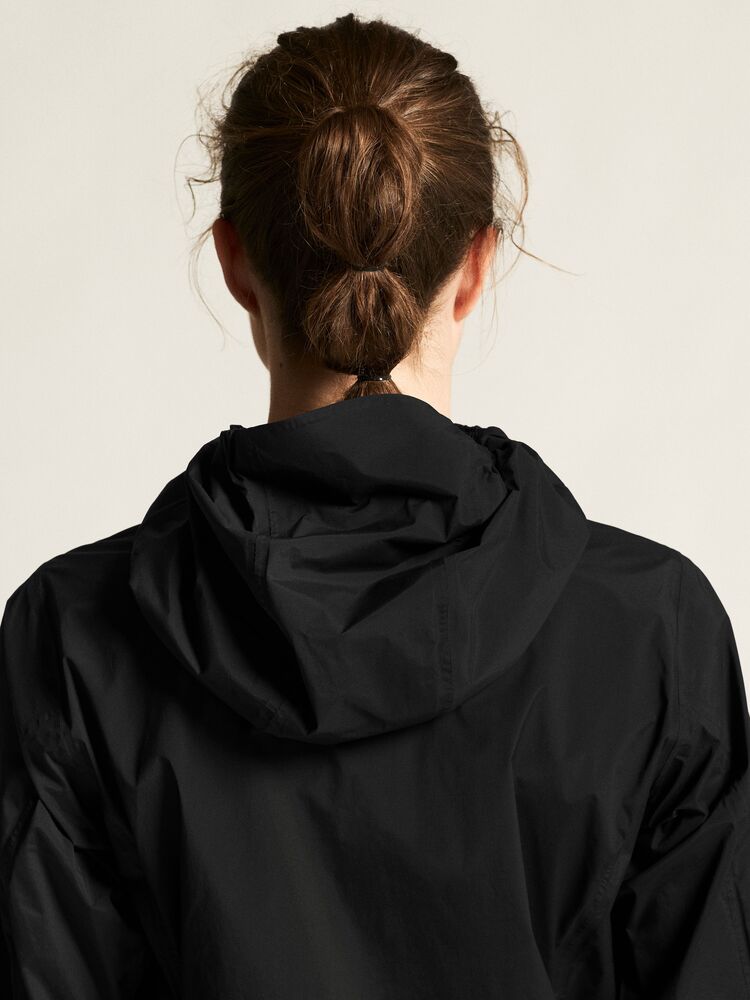 Everyday Hydro Jacket W von Craft – Trace