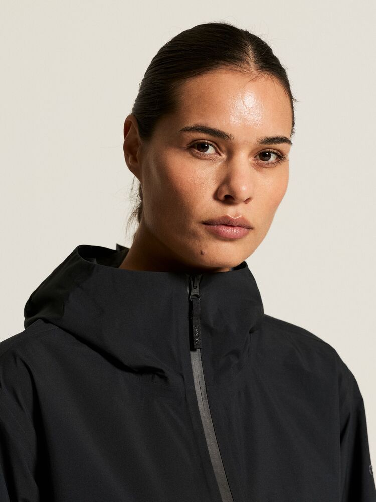 Urban Shell Jacket W von Craft – Black